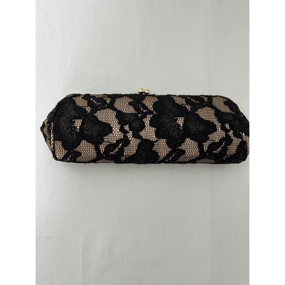 Belle Badgley Mischka Black Lace Gold Clutch